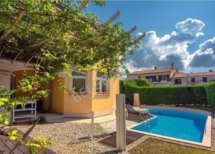 Villa Belgravia Póla