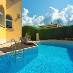 Belgravia Pula