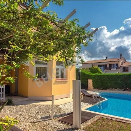 Villa Belgravia Pula